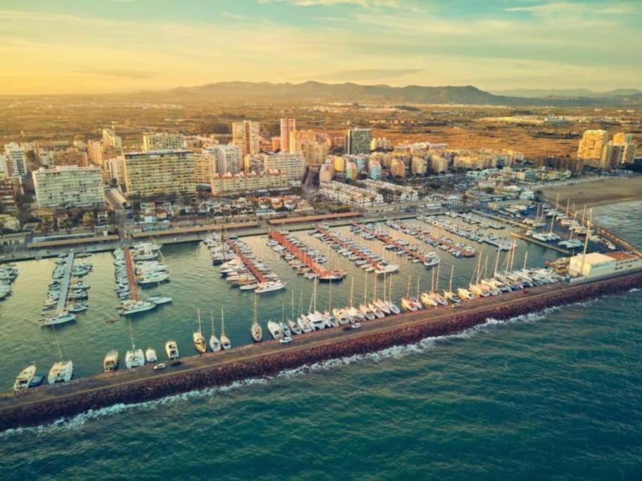 Fantastico Apartamento Junto Al Mar Valenza Esterno foto