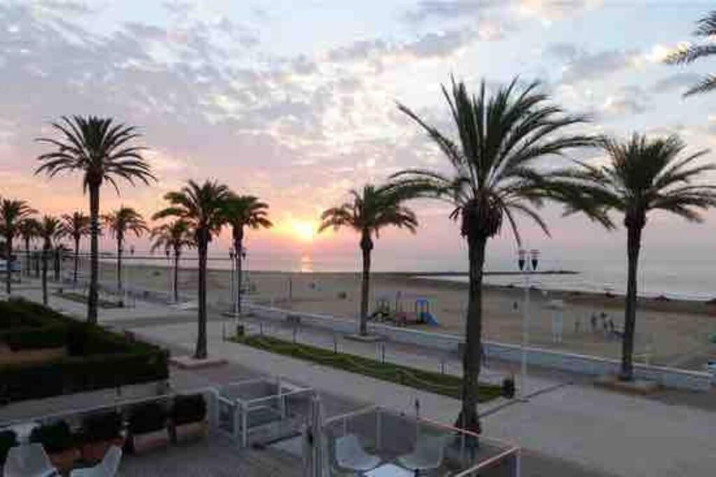 Fantastico Apartamento Junto Al Mar Valenza Esterno foto